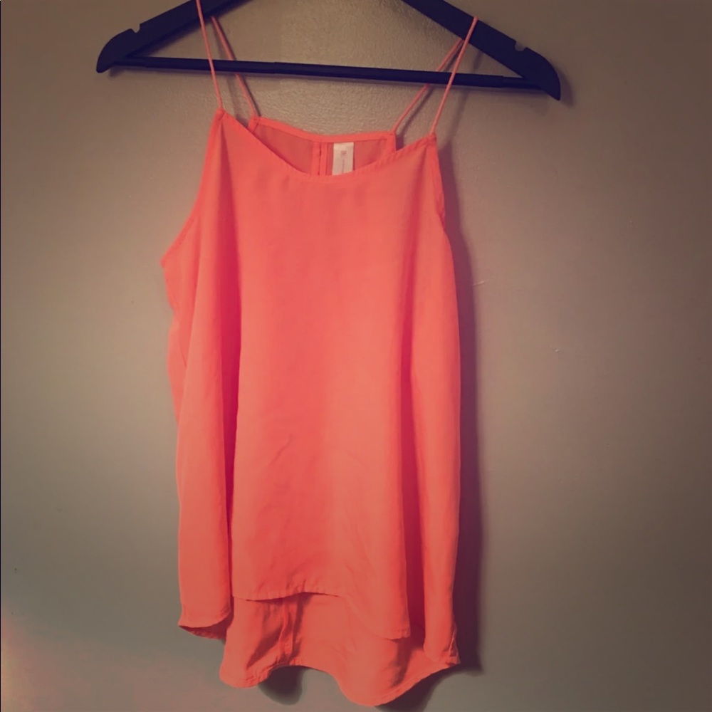Orange tank